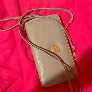 ~Grey~ purse very useful.🤪